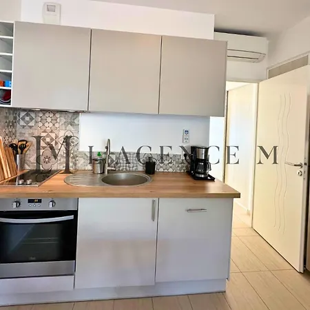 Apartment Bis Rivages - 4 Couchages, 100m De La Plage, Terrasse, Ascenseur